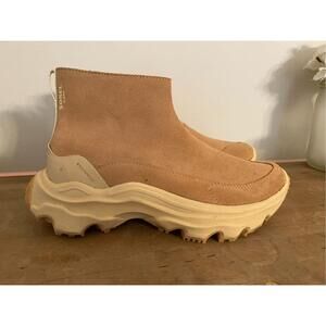 SOREL size 8 Kinetic Breakthrough Breakthru Acadia Chunky Boots sand shoes
